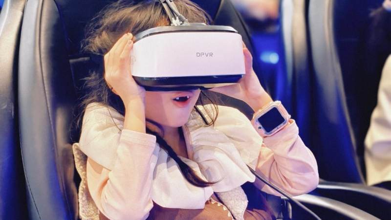 VR体感手柄操作规则解读：从握持校准到交互逻辑的完整拆解