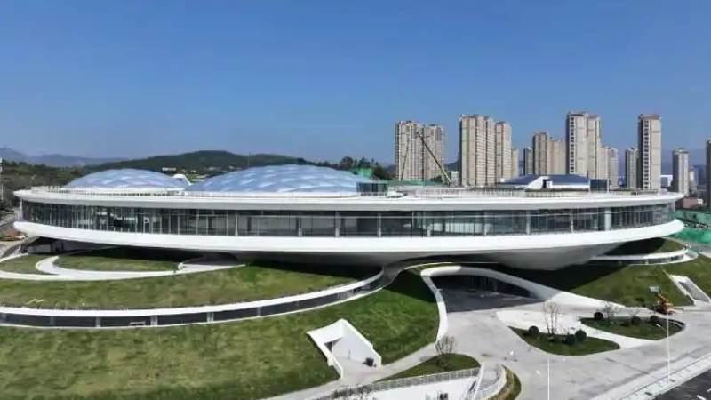 动作捕捉设备迭代情报：光学惯性融合与无标记追踪进展